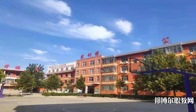 運城市韓韓集團高級職業(yè)中學怎么樣、好不好