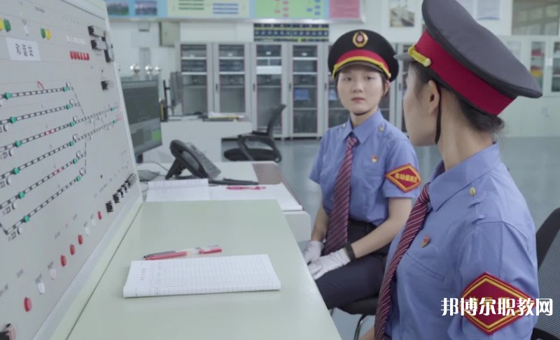 甘肅2025年鐵路學(xué)校學(xué)什么專(zhuān)業(yè)好